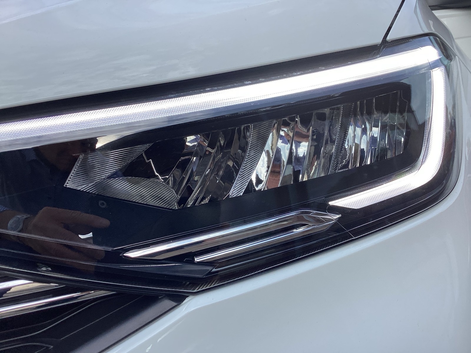 Fahrzeugabbildung Volkswagen Taigo TSI Energy LED CarPlay AID ACC RFK SH