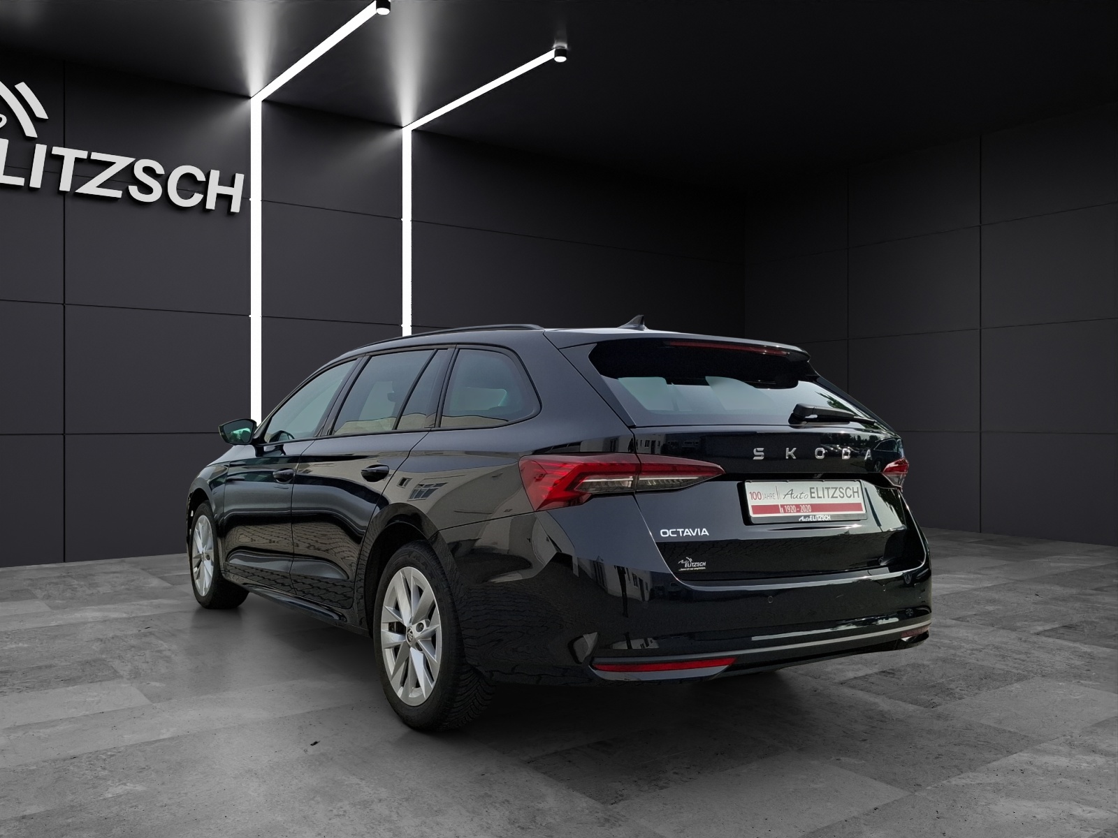 Fahrzeugabbildung SKODA Octavia Combi TDI Selection DSG LED RFK GRA SH LM