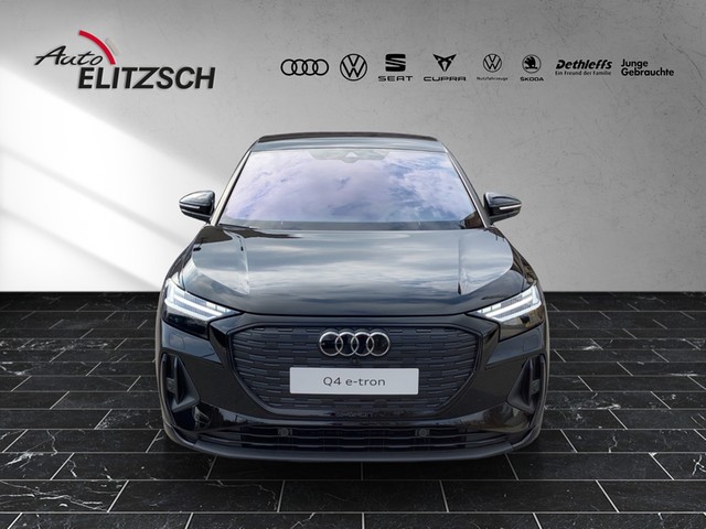 Fahrzeugabbildung Audi Q4 e-tron Sportback 50 quattro S line AZV Matrix LED Navigation plus
