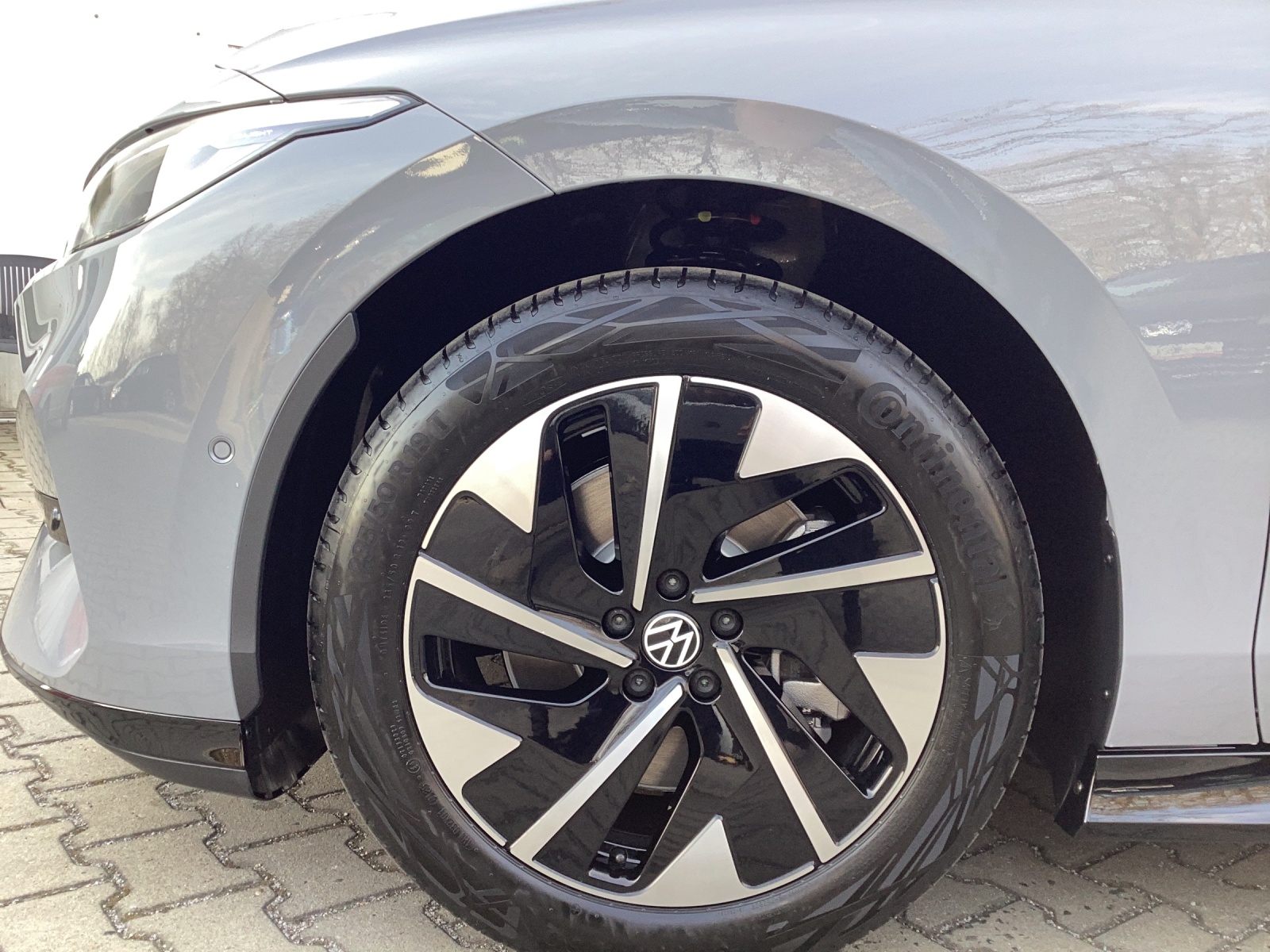 Fahrzeugabbildung Volkswagen ID.7 Pro S 210 kW