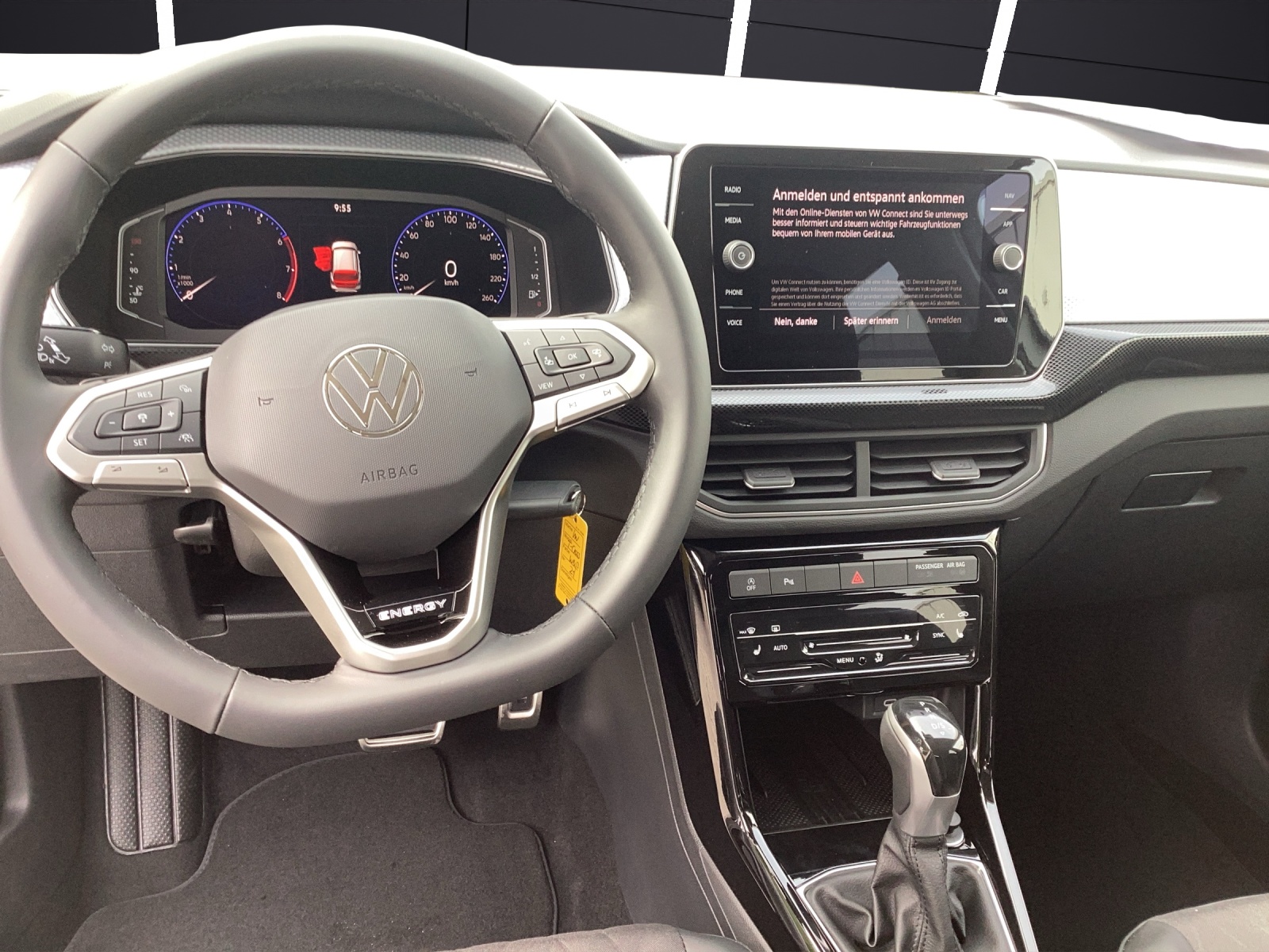 Fahrzeugabbildung Volkswagen T-Cross DSG Energy ReadyToDiscover AHZV RearView