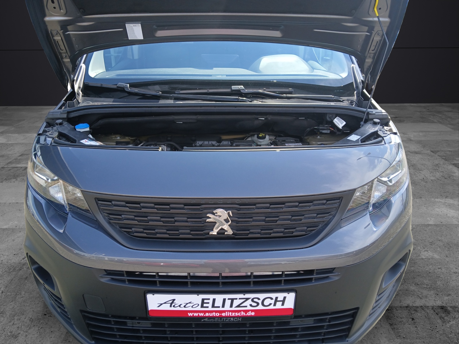 Fahrzeugabbildung Peugeot Partner Premium L2 BlueHDI 130 Klima DAB GRA PDC