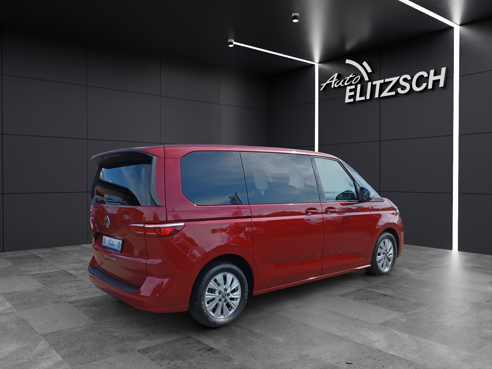 Fahrzeugabbildung Volkswagen T7 Multivan TDI DSG LED Navi AID RFK SH LM