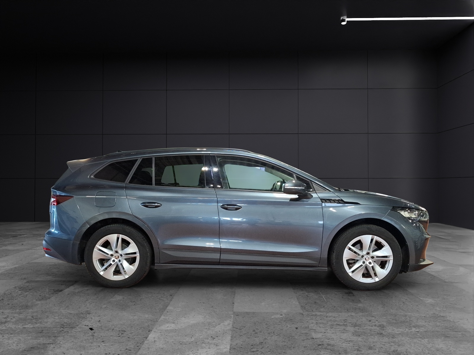 Fahrzeugabbildung SKODA Enyaq 60 Loft LED AHK Navi ACC RFK