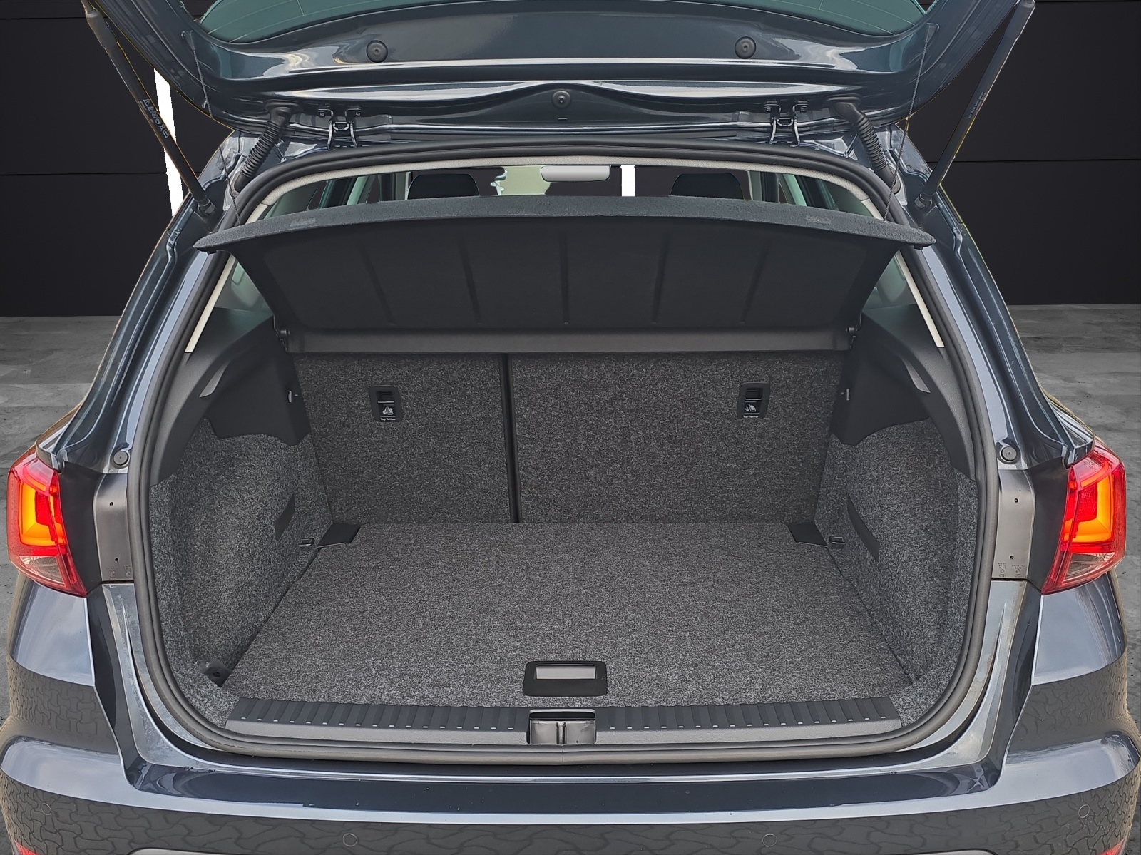 Fahrzeugabbildung SEAT Arona Road Edition 1.0 TSI LED KAMERA NAVI