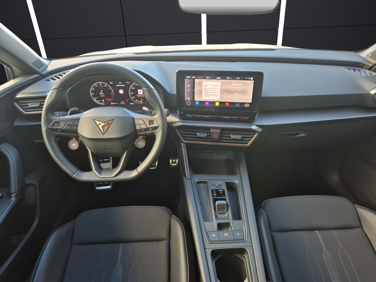 Fahrzeugabbildung CUPRA Leon ST VZ DSG 4Drive LED Navi ACC RFK beats SH 19