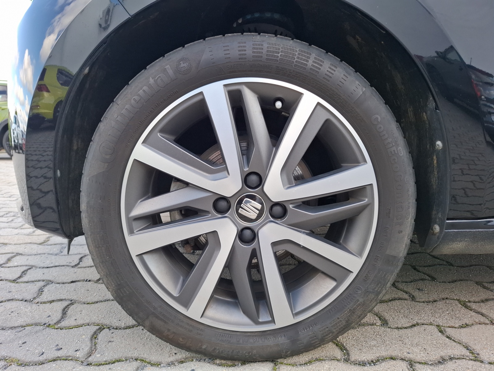 Fahrzeugabbildung SEAT Mii electric Edition Power-Charge Navi Climatronic DAB GRA PDC SH LM
