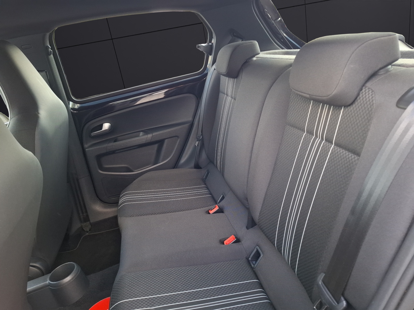 Fahrzeugabbildung SEAT Mii electric Edition Power-Charge Navi Climatronic DAB GRA PDC SH LM