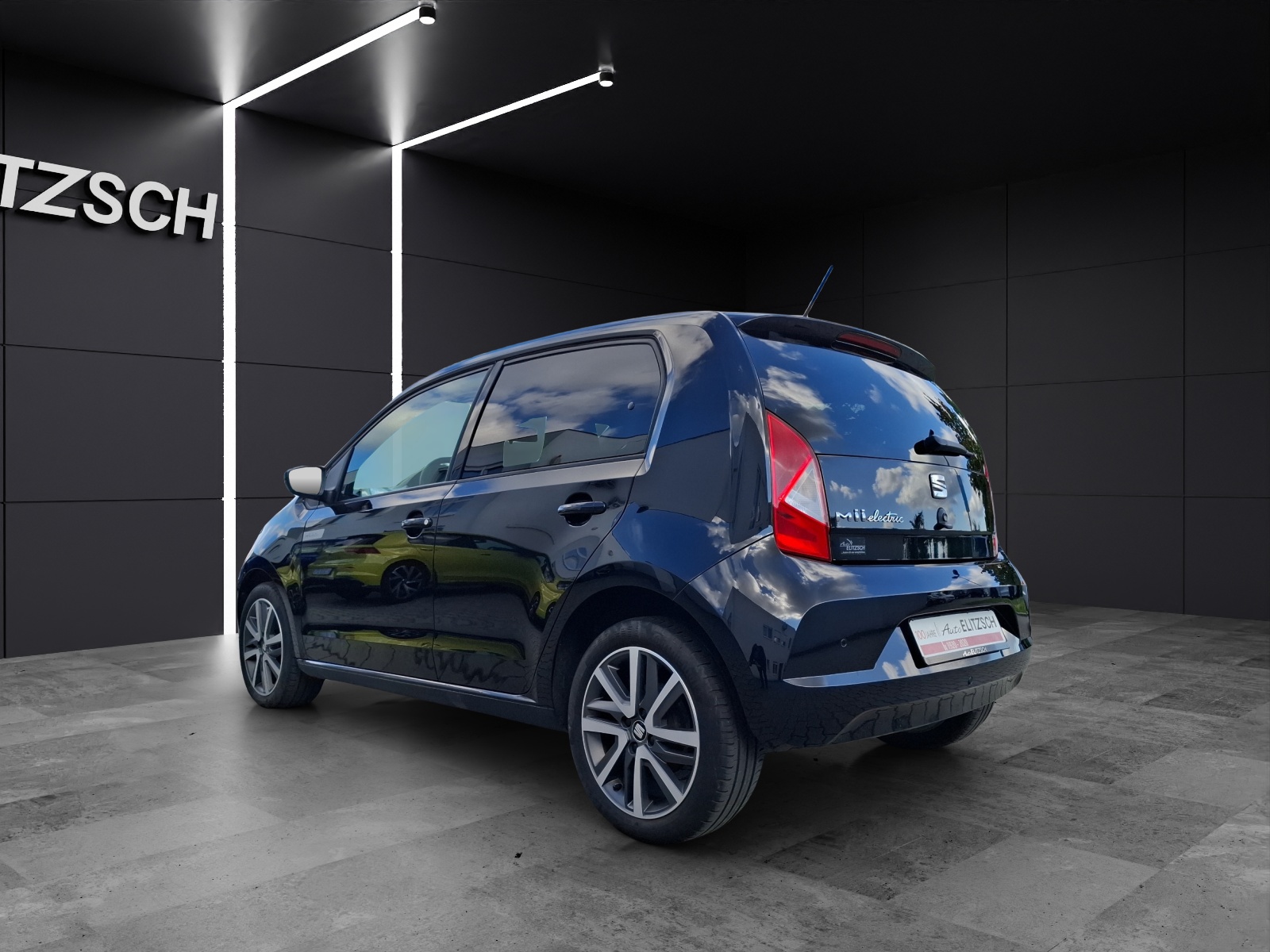 Fahrzeugabbildung SEAT Mii electric Edition Power-Charge Navi Climatronic DAB GRA PDC SH LM