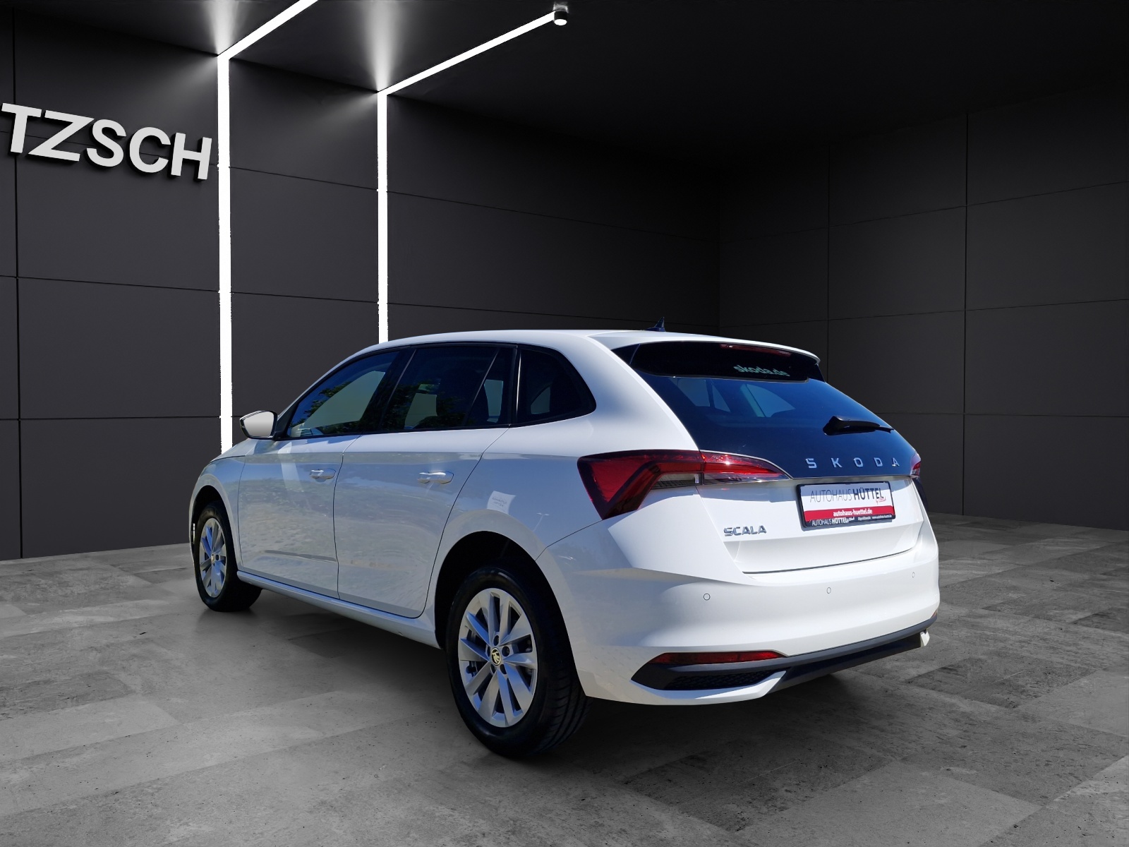 Fahrzeugabbildung SKODA Scala TSI Selection LED AHK GRA PDC SH fertig