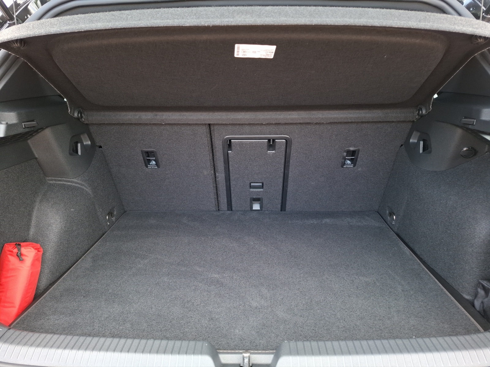 Fahrzeugabbildung Volkswagen Golf VIII R Performance Black-Edition Matrix Harman Leder