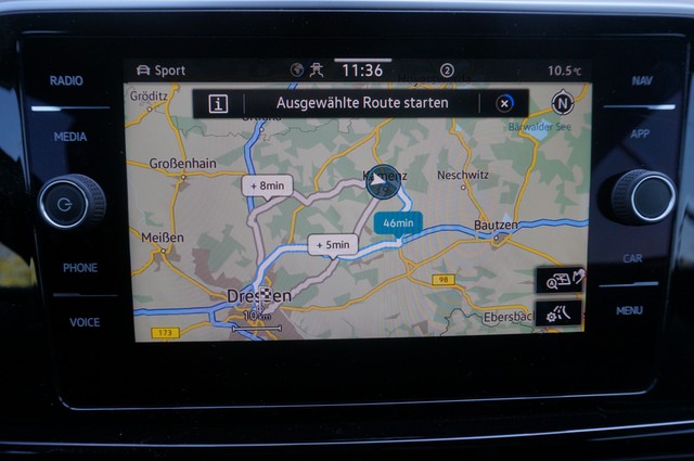 Fahrzeugabbildung Volkswagen T-Roc Cabriolet TSI R-Line DSG LEDplus Navi AID ACC RFK Keyless SHZ