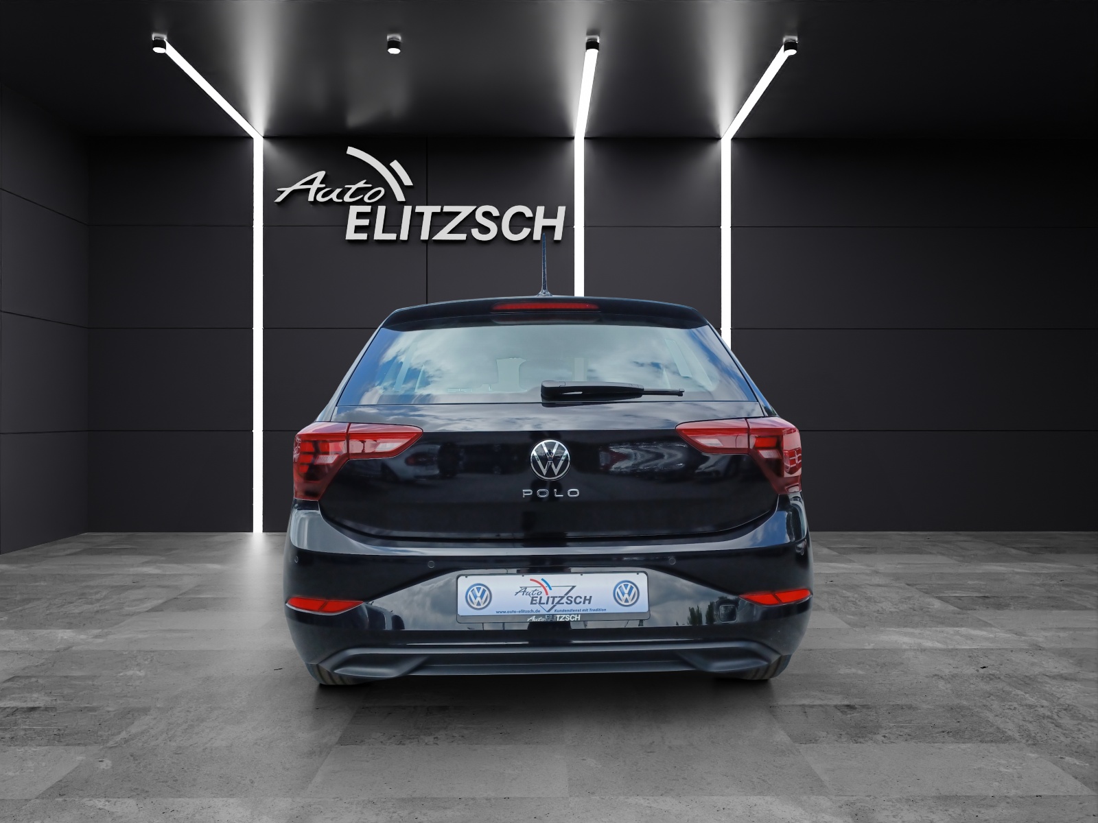 Fahrzeugabbildung Volkswagen Polo 1.0l Life DSG Light Assist Ganzjahresreifen