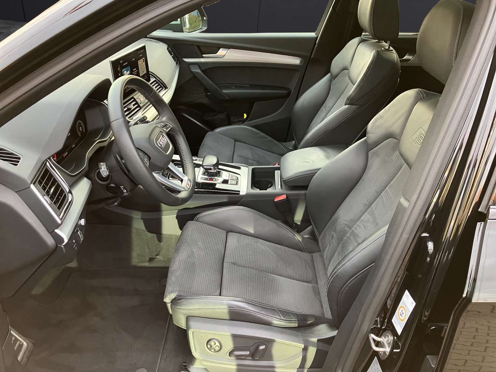 Fahrzeugabbildung Audi SQ5 Sportback 3.0 TDI quattro Matrix Navi ACC 21