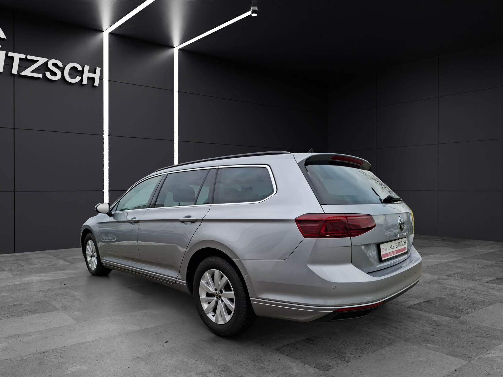 Fahrzeugabbildung Volkswagen Passat Variant TDI Business Matrix Navi ACC RFK SH