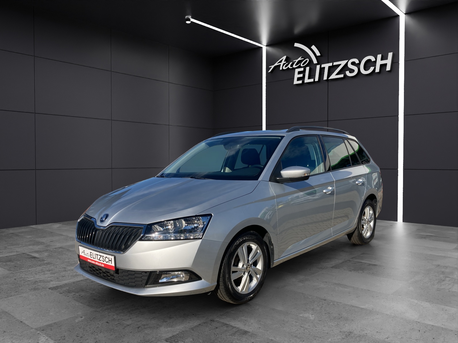 Fahrzeugabbildung SKODA Fabia Combi TSI Ambition Klima GRA PDC SH TSI Ambition Klima GRA PDC SH