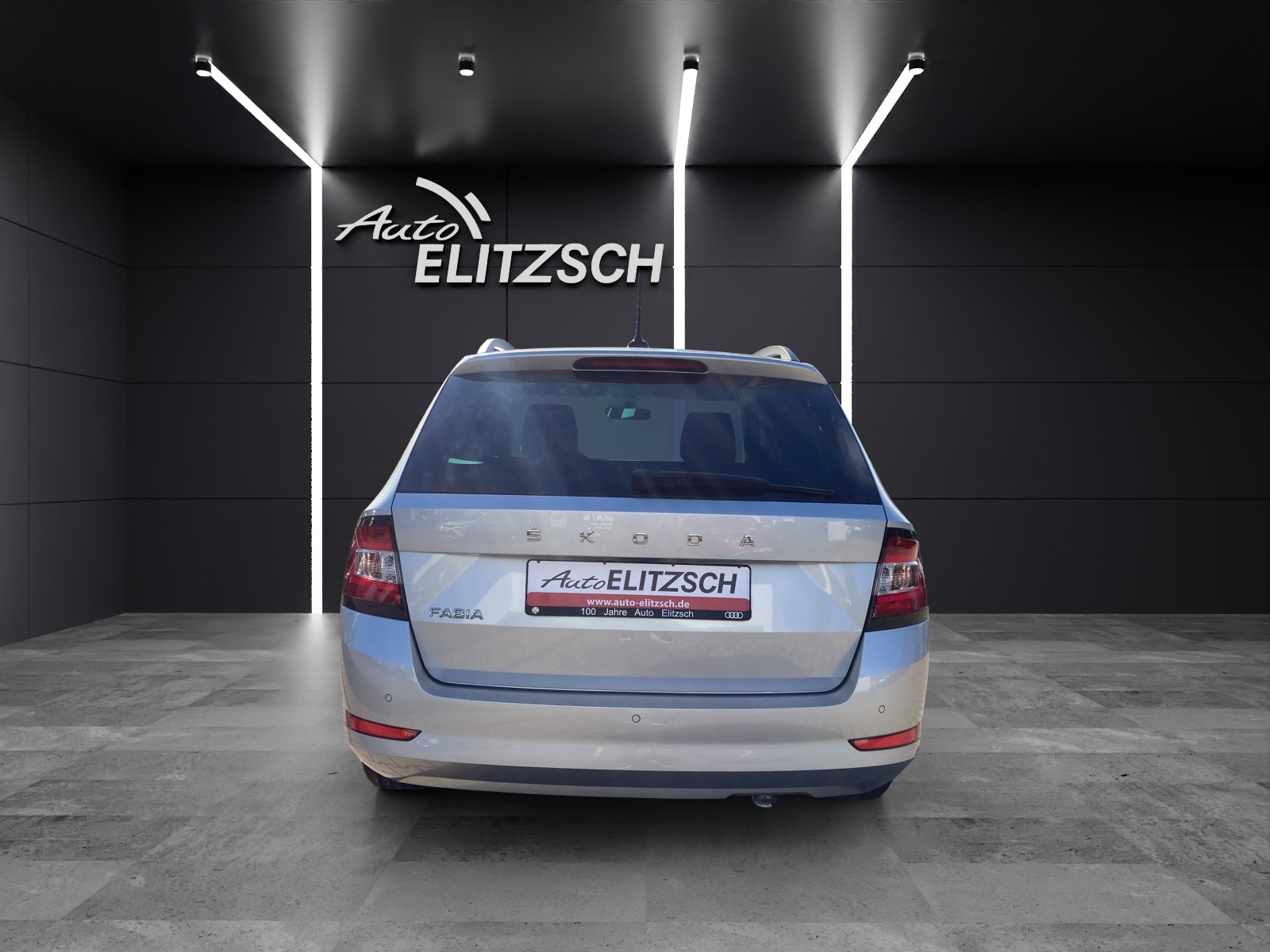 Fahrzeugabbildung SKODA Fabia Combi TSI Ambition Klima GRA PDC SH TSI Ambition Klima GRA PDC SH
