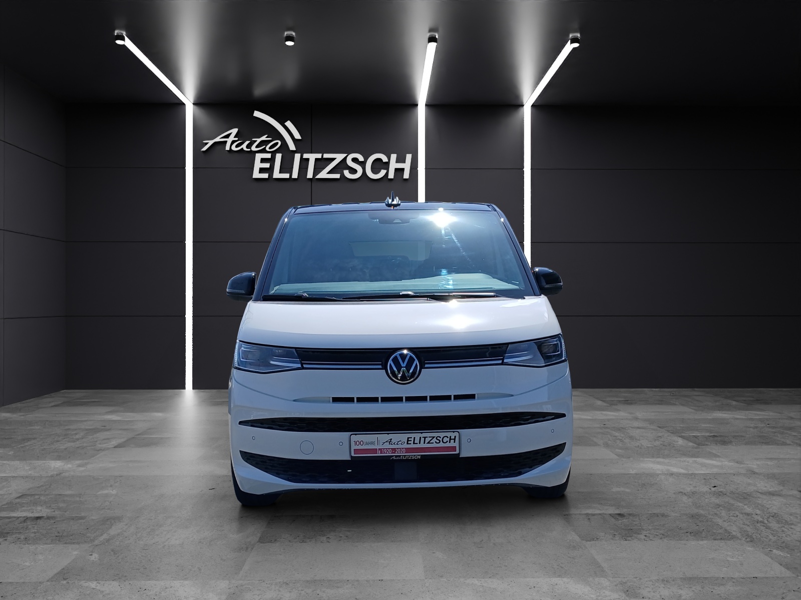 Fahrzeugabbildung Volkswagen T7 Multivan TDI Edition DSG lang Matrix AHK CarPlay AID RFK Harmann SH