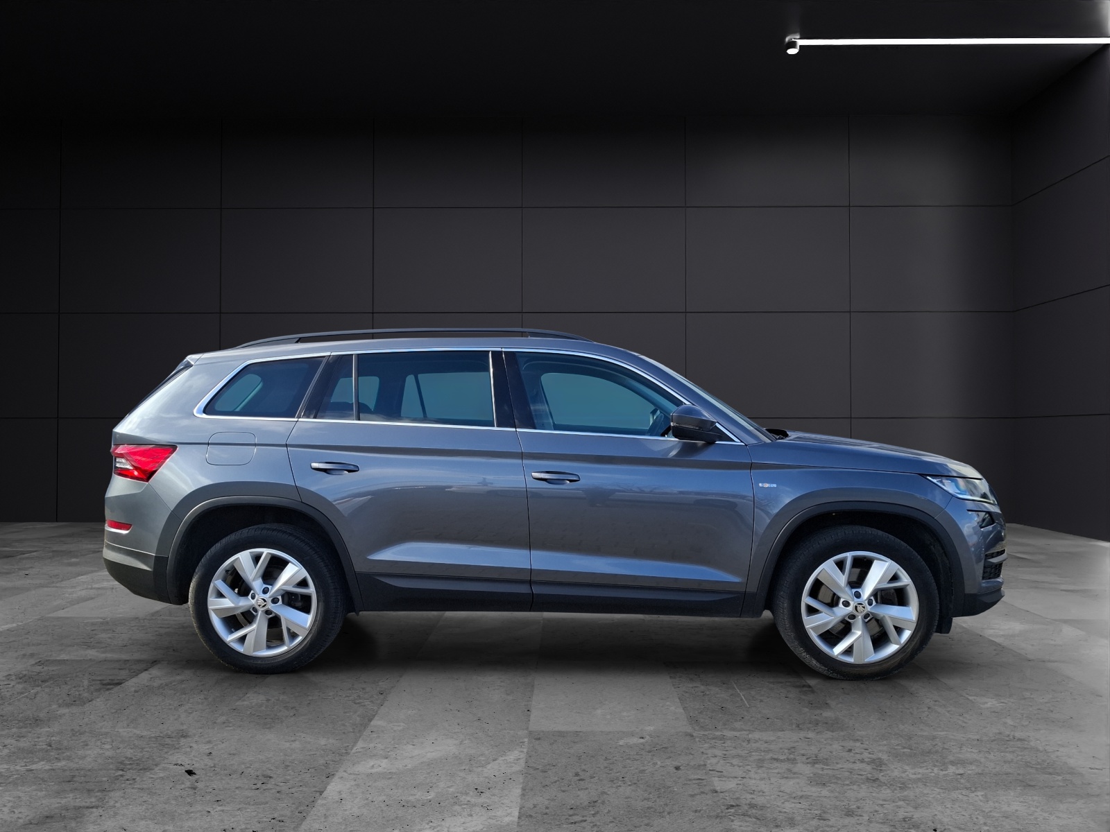 Fahrzeugabbildung SKODA Kodiaq TDI Soleil DSG 4x4 Standhzg. LED Navi Leder ACC RFK SH