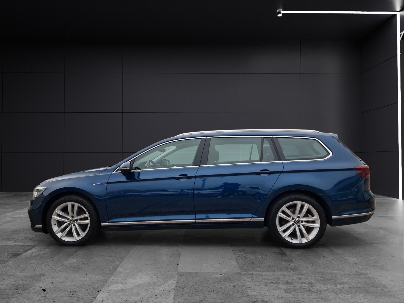 Fahrzeugabbildung Volkswagen Passat Variant GTE MatrixLED ACC Kamera