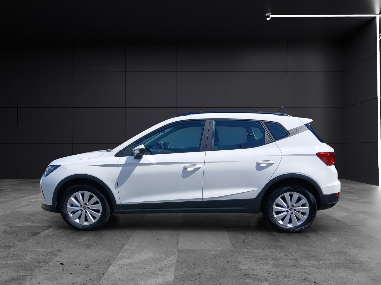 Fahrzeugabbildung SEAT Arona TSI Style LED Klima DAB GRA PDC SH LM