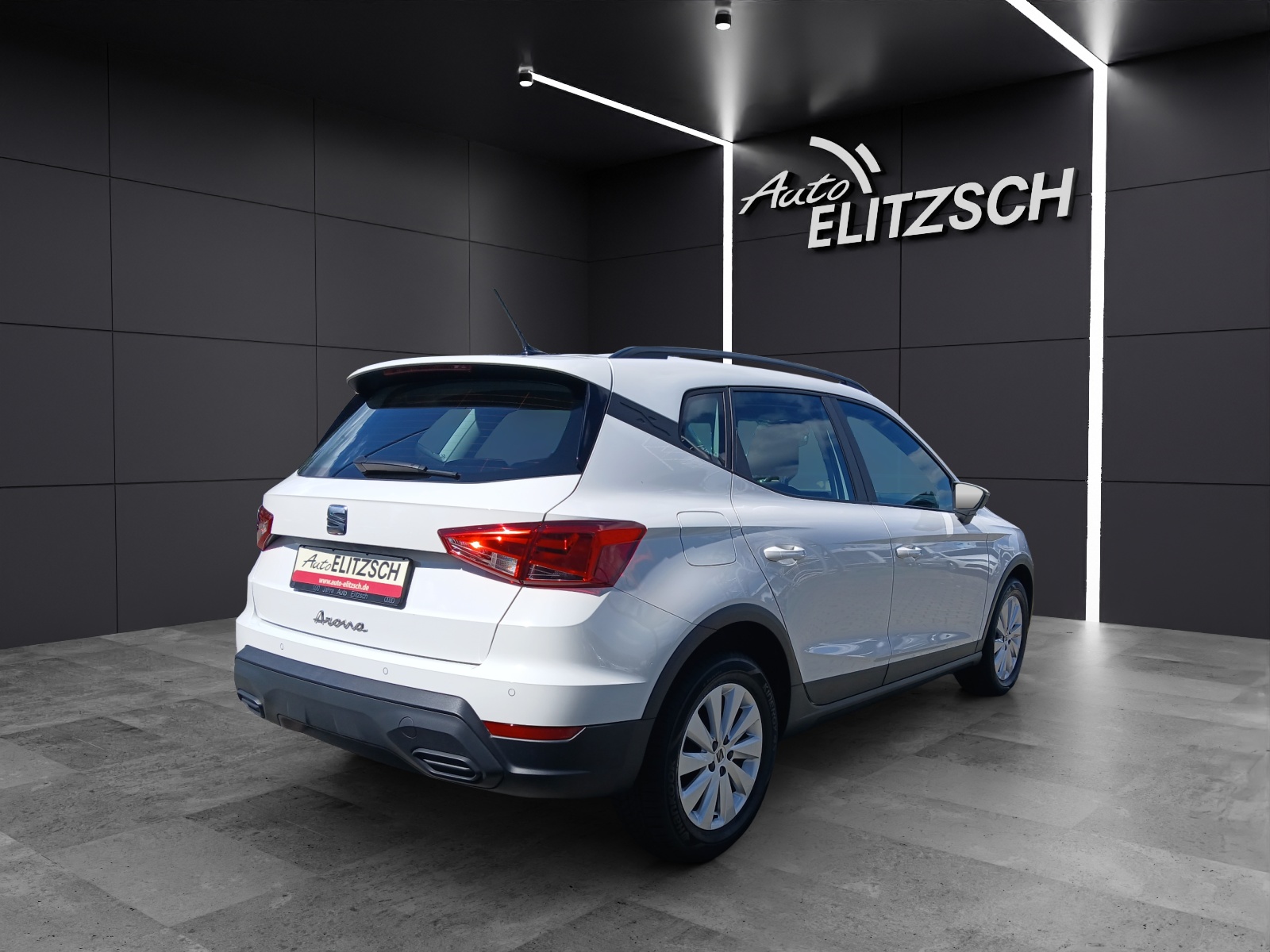 Fahrzeugabbildung SEAT Arona TSI Style LED Klima DAB GRA PDC SH LM