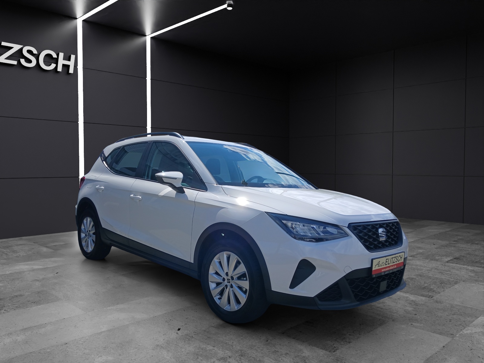 Fahrzeugabbildung SEAT Arona TSI Style LED Klima DAB GRA PDC SH LM