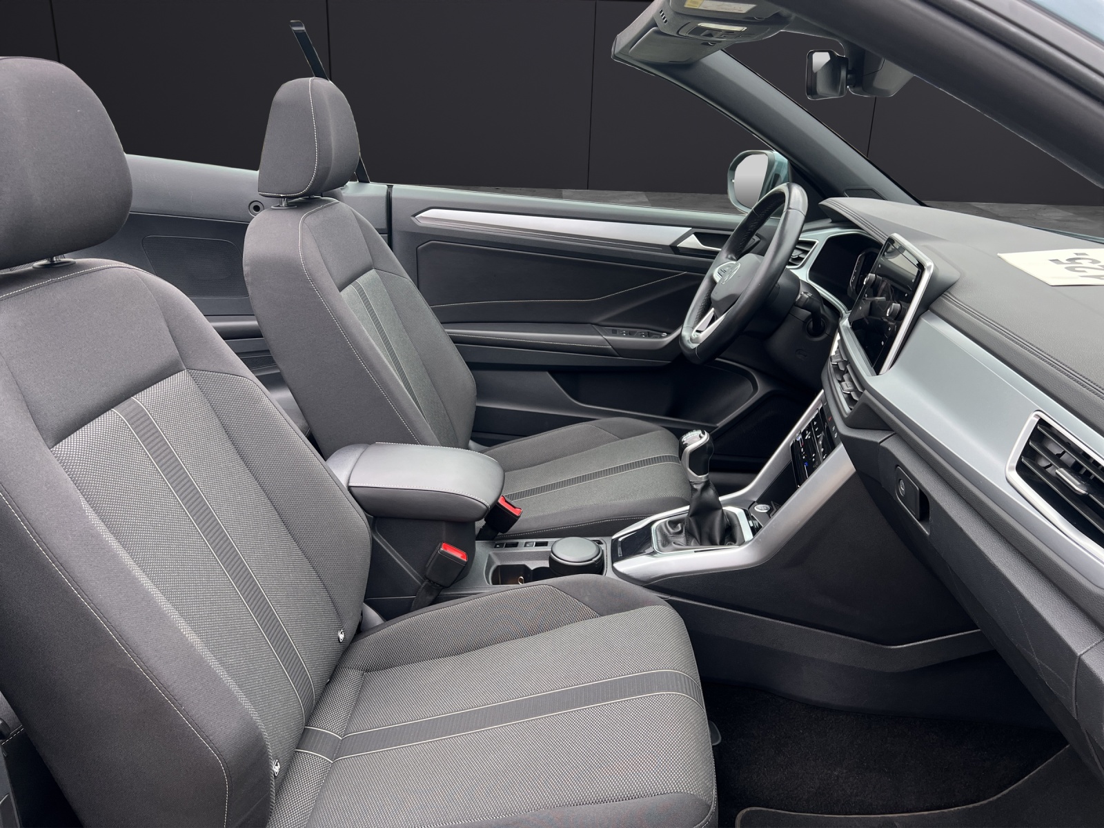 Fahrzeugabbildung Volkswagen T-Roc Cabriolet TSI Style LEDplus Navi AID ACC RFK SH 18