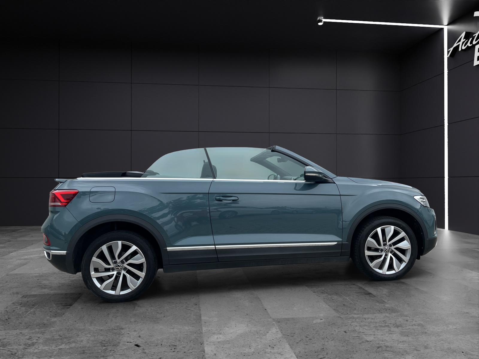 Fahrzeugabbildung Volkswagen T-Roc Cabriolet TSI Style LEDplus Navi AID ACC RFK SH 18