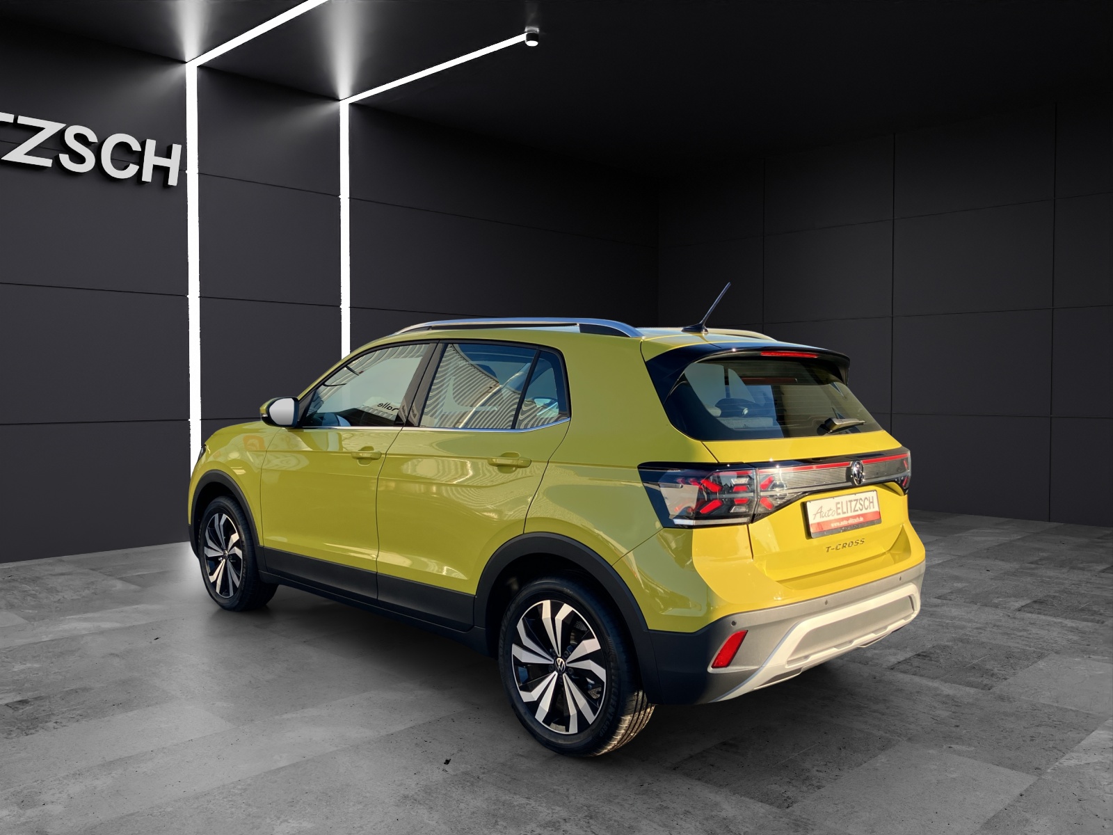 Fahrzeugabbildung Volkswagen T-Cross Style LED DAB ACC