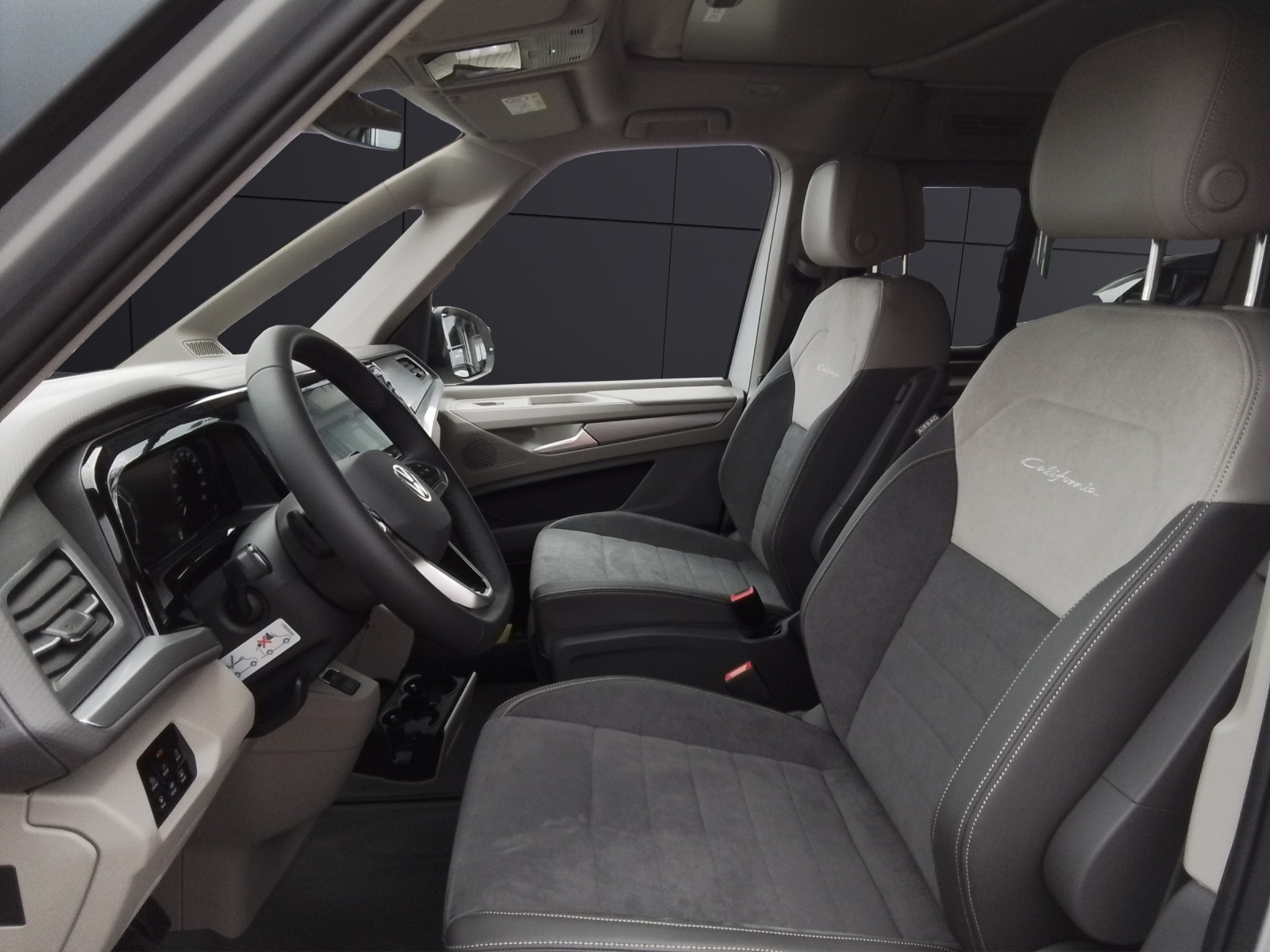 Fahrzeugabbildung Volkswagen T7 California Ocean 7-DSG ACC RFK NAVI STANDH. DCC