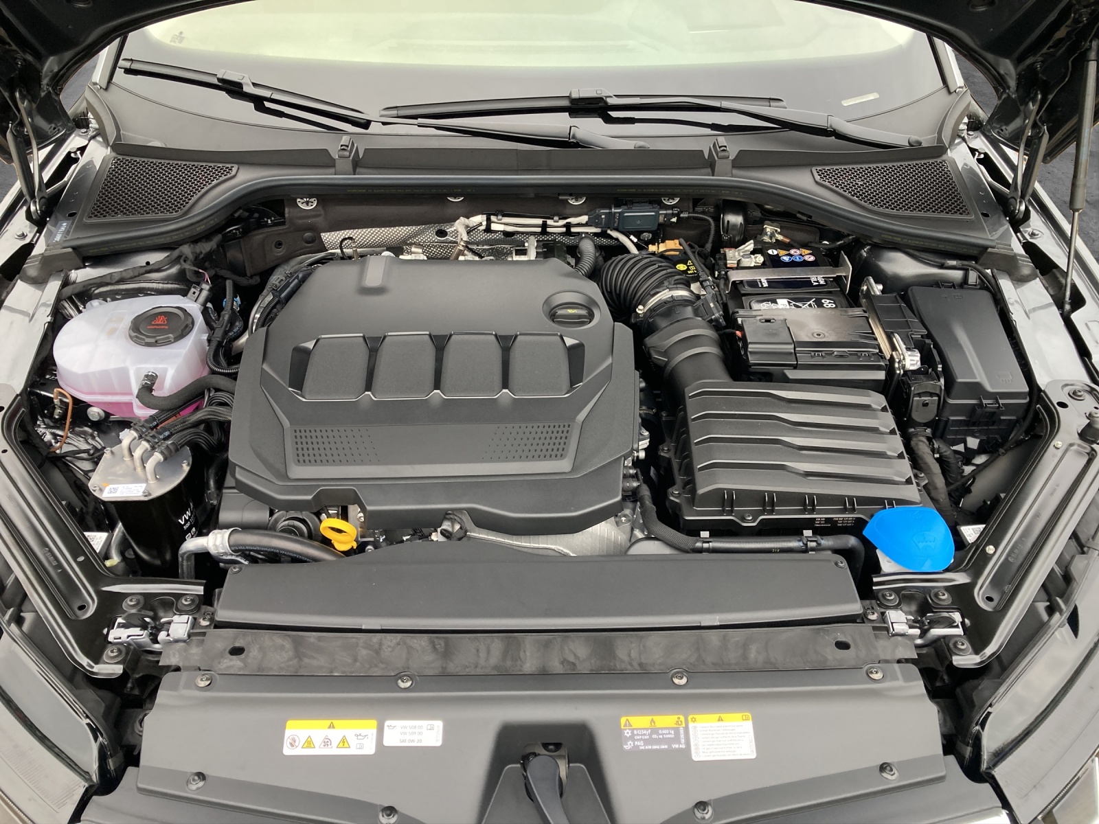 Fahrzeugabbildung SKODA Octavia Combi 2.0 TDI DSG TOUR LED Scheinw., Digital Cockpit, SmartLink
