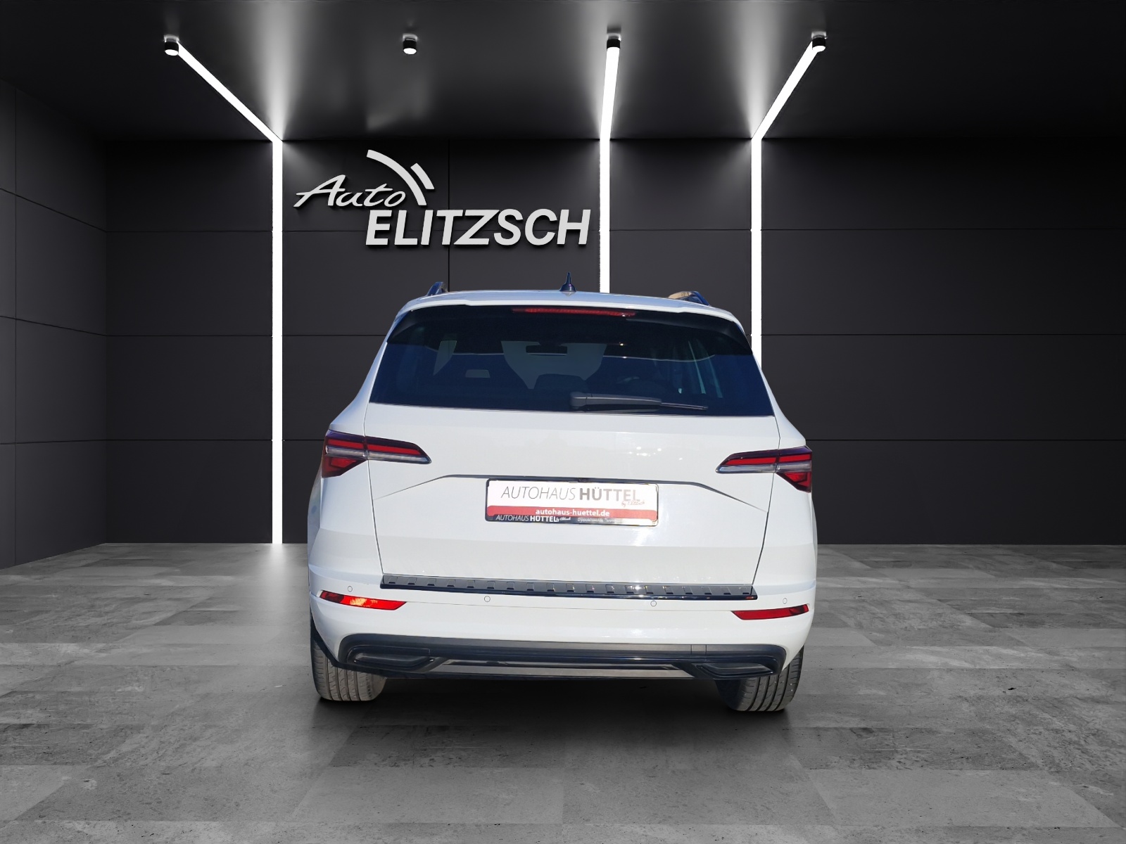 Fahrzeugabbildung SKODA Karoq TDI Sportline 4x4 Matrix PANOACC Kamera360°