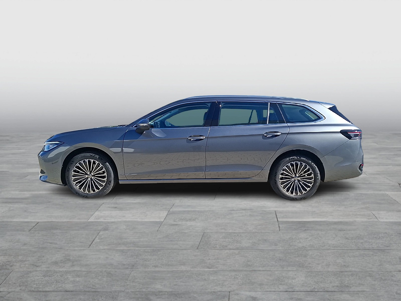 Fahrzeugabbildung Volkswagen Passat Variant TDI Elegance DSG Matrix AHK Navi HUD AID ACC RFK SH