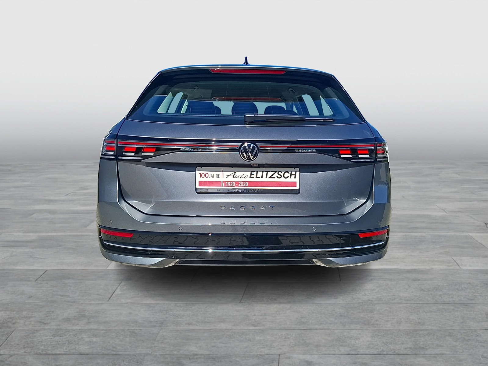 Fahrzeugabbildung Volkswagen Passat Variant TDI Elegance DSG Matrix AHK Navi HUD AID ACC RFK SH