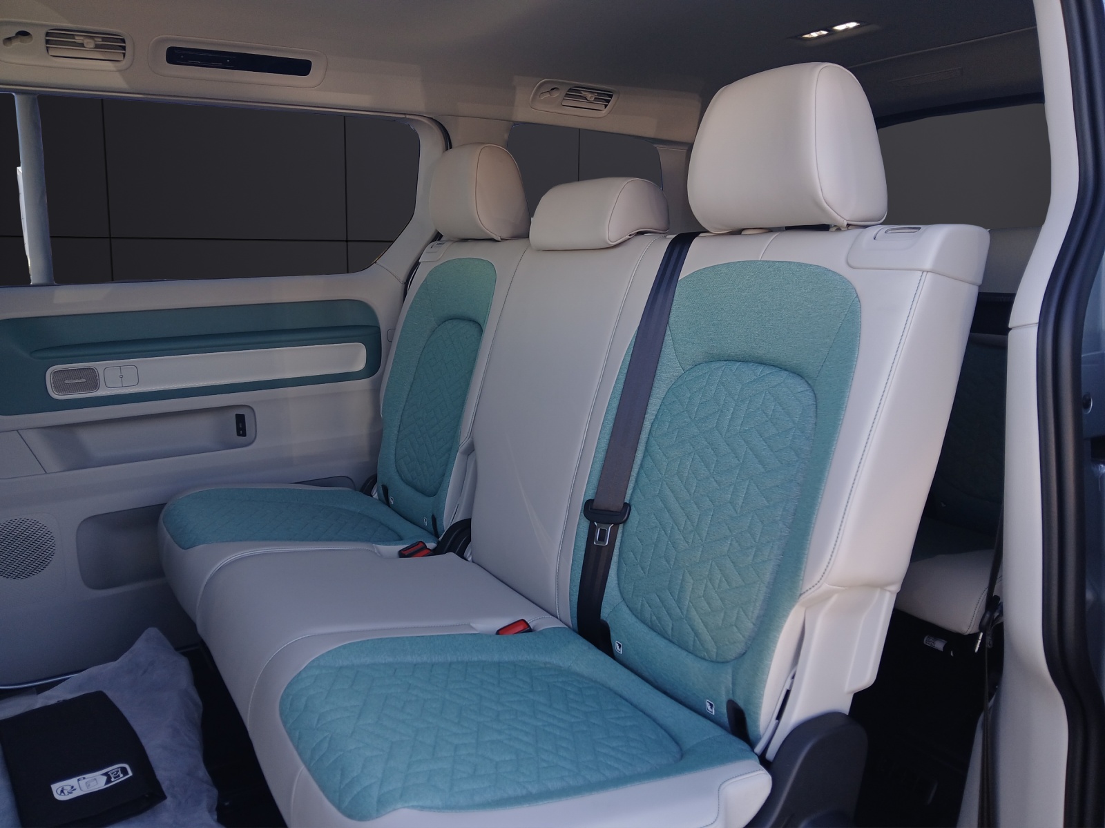 Fahrzeugabbildung Volkswagen ID. Buzz Pro 210 kW Goal LR AHK ACC IQ LIGHT RFK