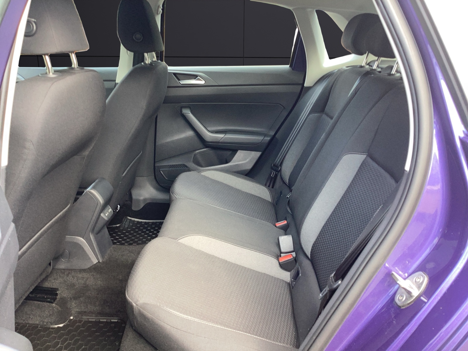 Fahrzeugabbildung Volkswagen Polo Life LED DAB CLIMATIC