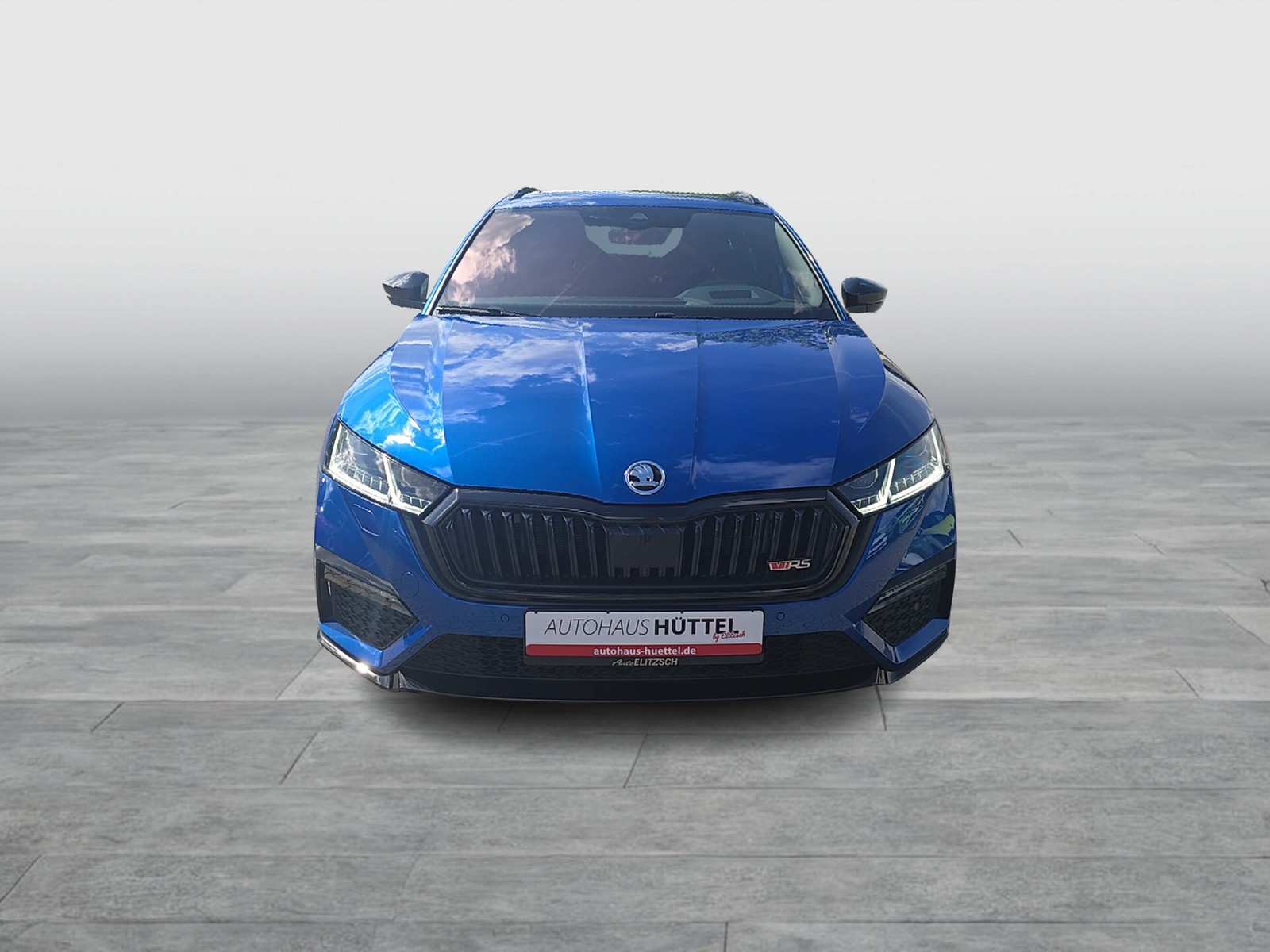 Fahrzeugabbildung SKODA Octavia Combi RS TDI 4x4 Matrix Navi ACC Pano AID RFK SH DSG ACC LED KAMERA