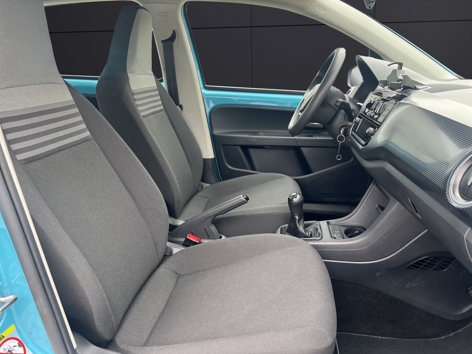 Fahrzeugabbildung Volkswagen up! 1.0 Klima Allwetter LED-TFL Radio