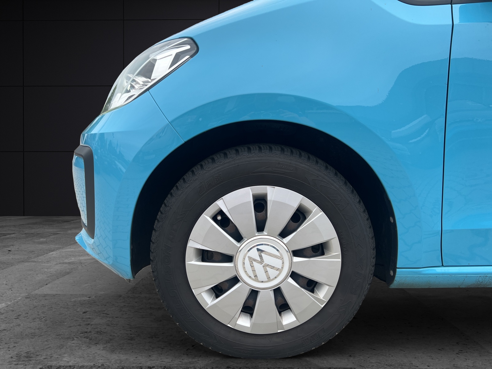 Fahrzeugabbildung Volkswagen up! 1.0 Klima Allwetter LED-TFL Radio