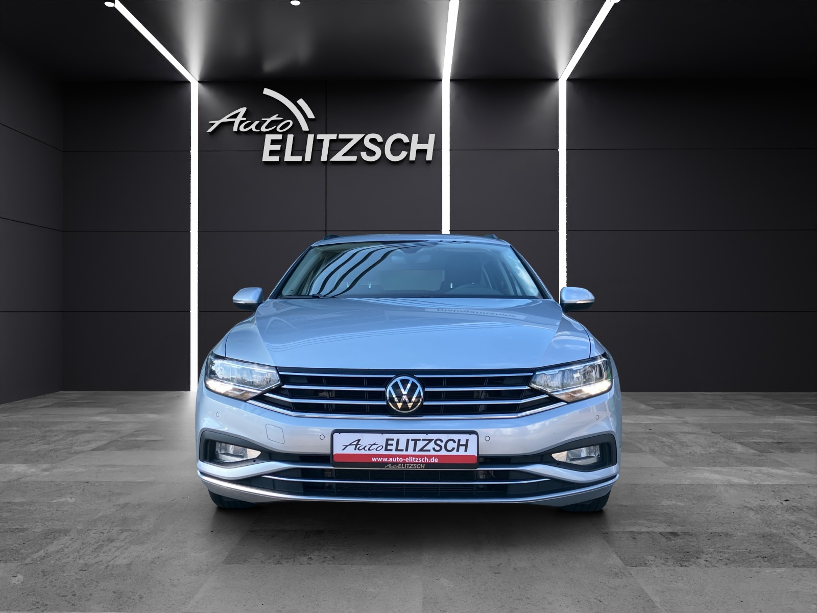 Fahrzeugabbildung Volkswagen Passat Variant TDI Business DSG LED ACC Navi RFK AHZV