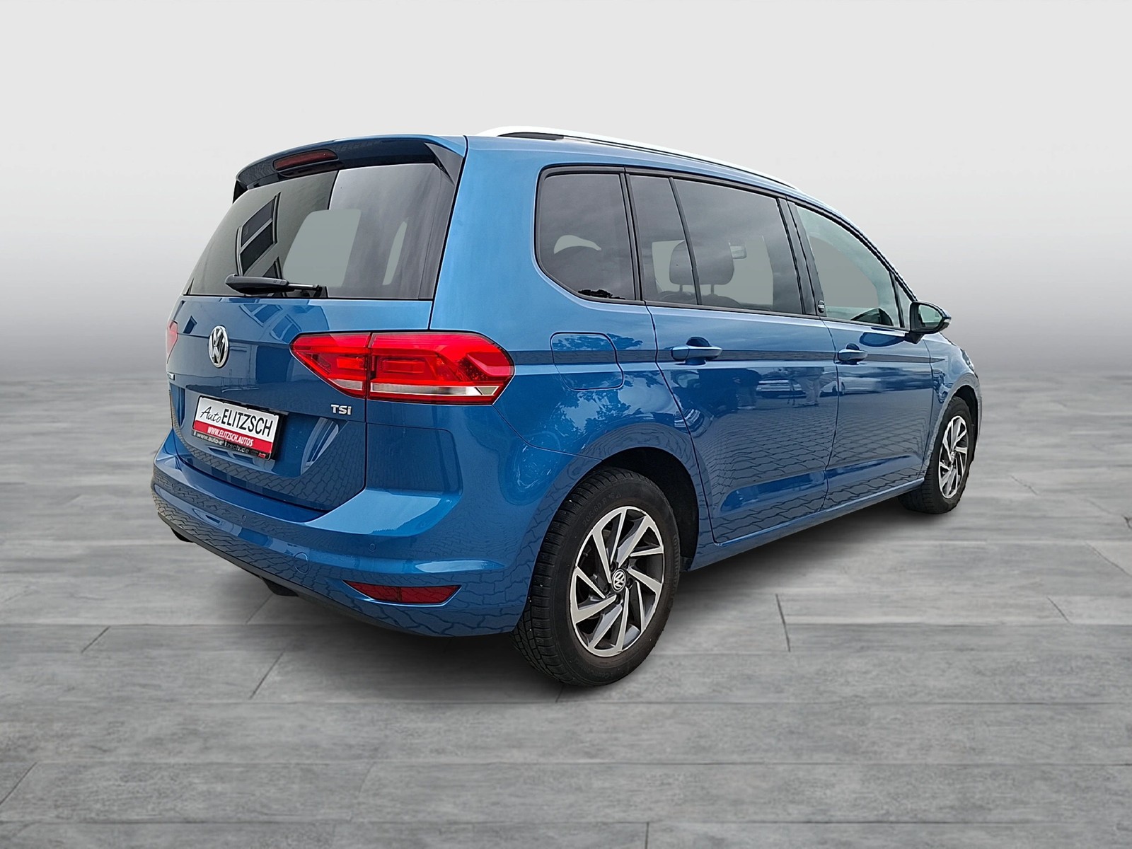 Fahrzeugabbildung Volkswagen Touran TSI Sound LED Navi ACC PDC SH
