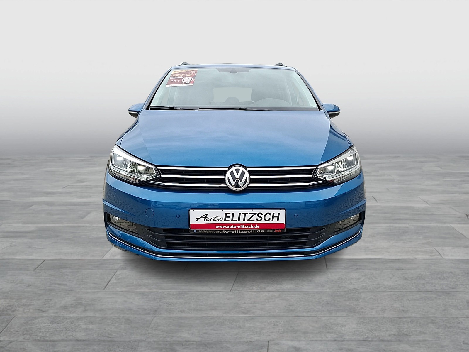 Fahrzeugabbildung Volkswagen Touran TSI Sound LED Navi ACC PDC SH