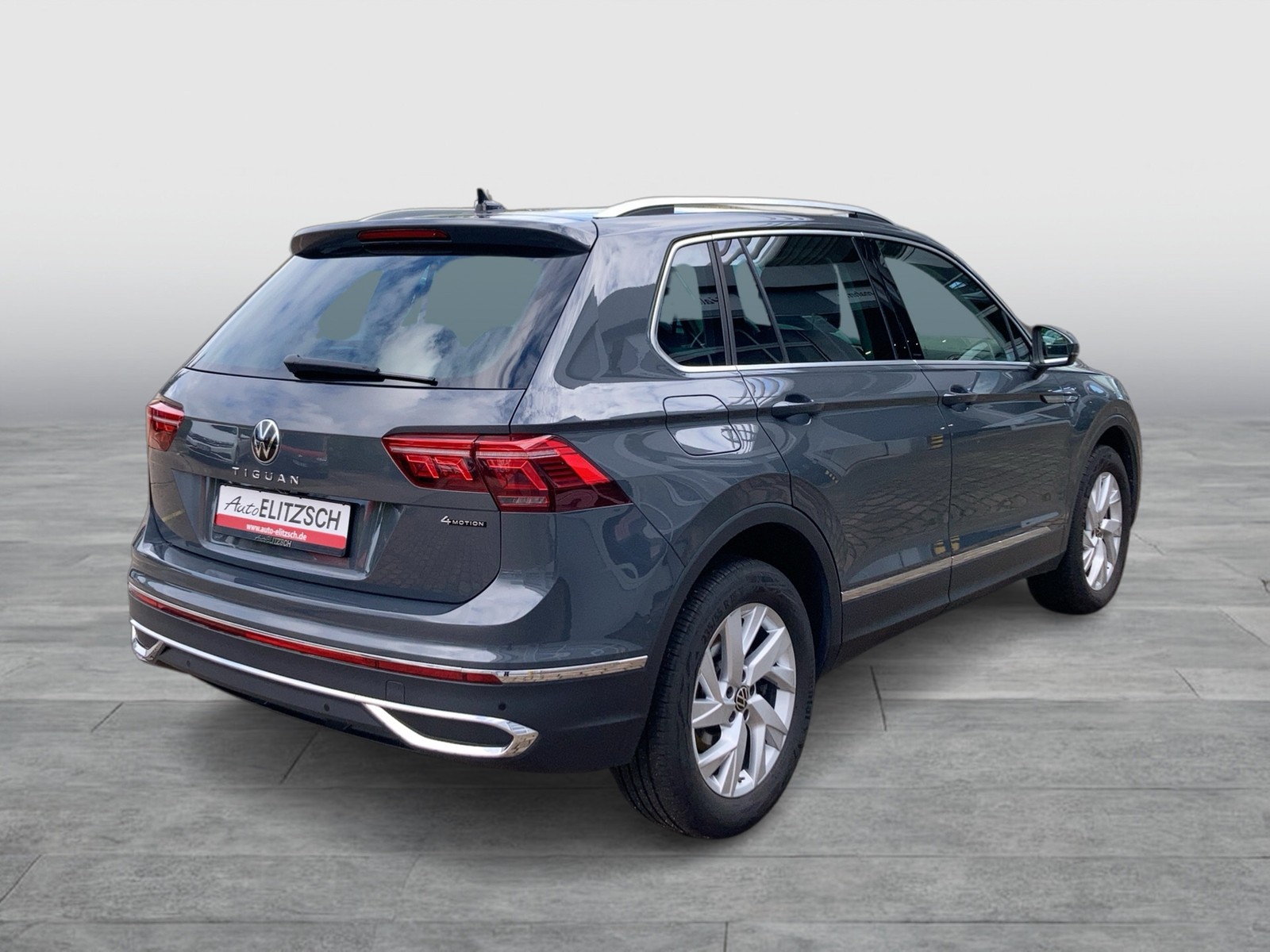 Fahrzeugabbildung Volkswagen Tiguan TSI Elegance 4M DSG Matrix Navi ACC STH AHK RFK SH