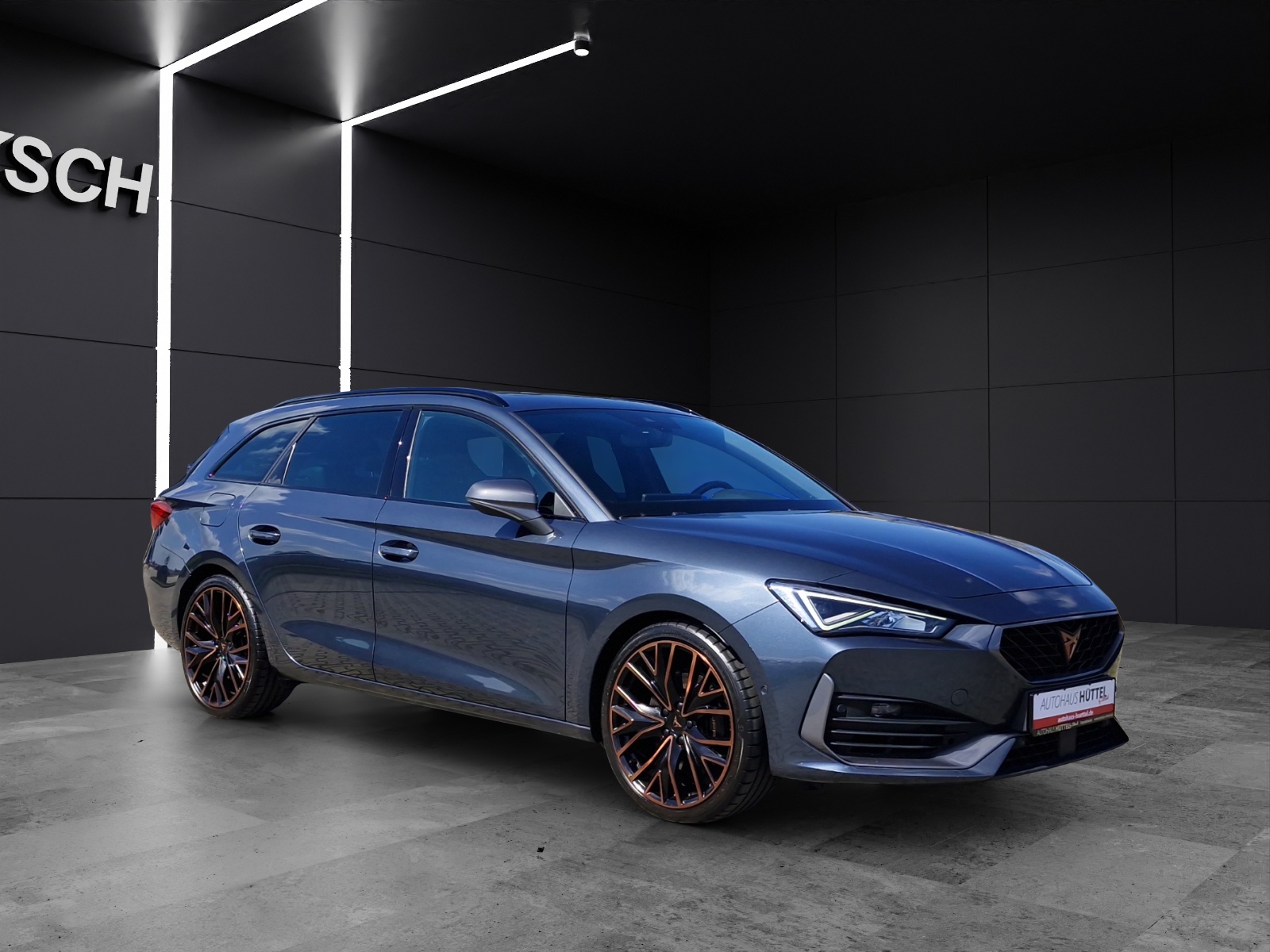 Fahrzeugabbildung CUPRA Leon Sportstourer VZ 4Drive 2.0 TSI DSG AHK LED SHZ Pano