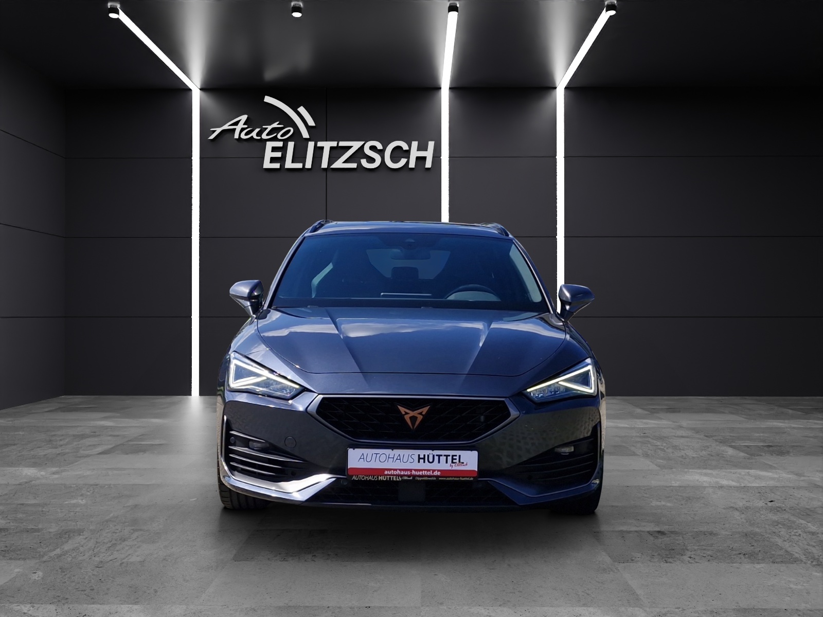 Fahrzeugabbildung CUPRA Leon Sportstourer VZ 4Drive 2.0 TSI DSG AHK LED SHZ Pano