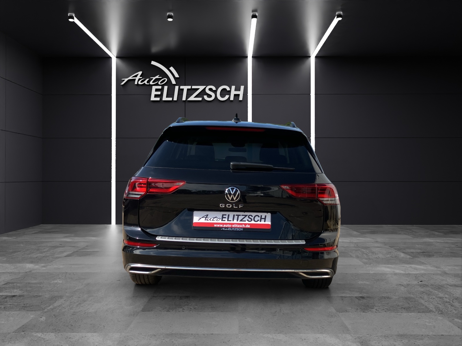 Fahrzeugabbildung Volkswagen Golf VIII Variant TDI Style DSG LEDplus Navi AID ACC PDC SH