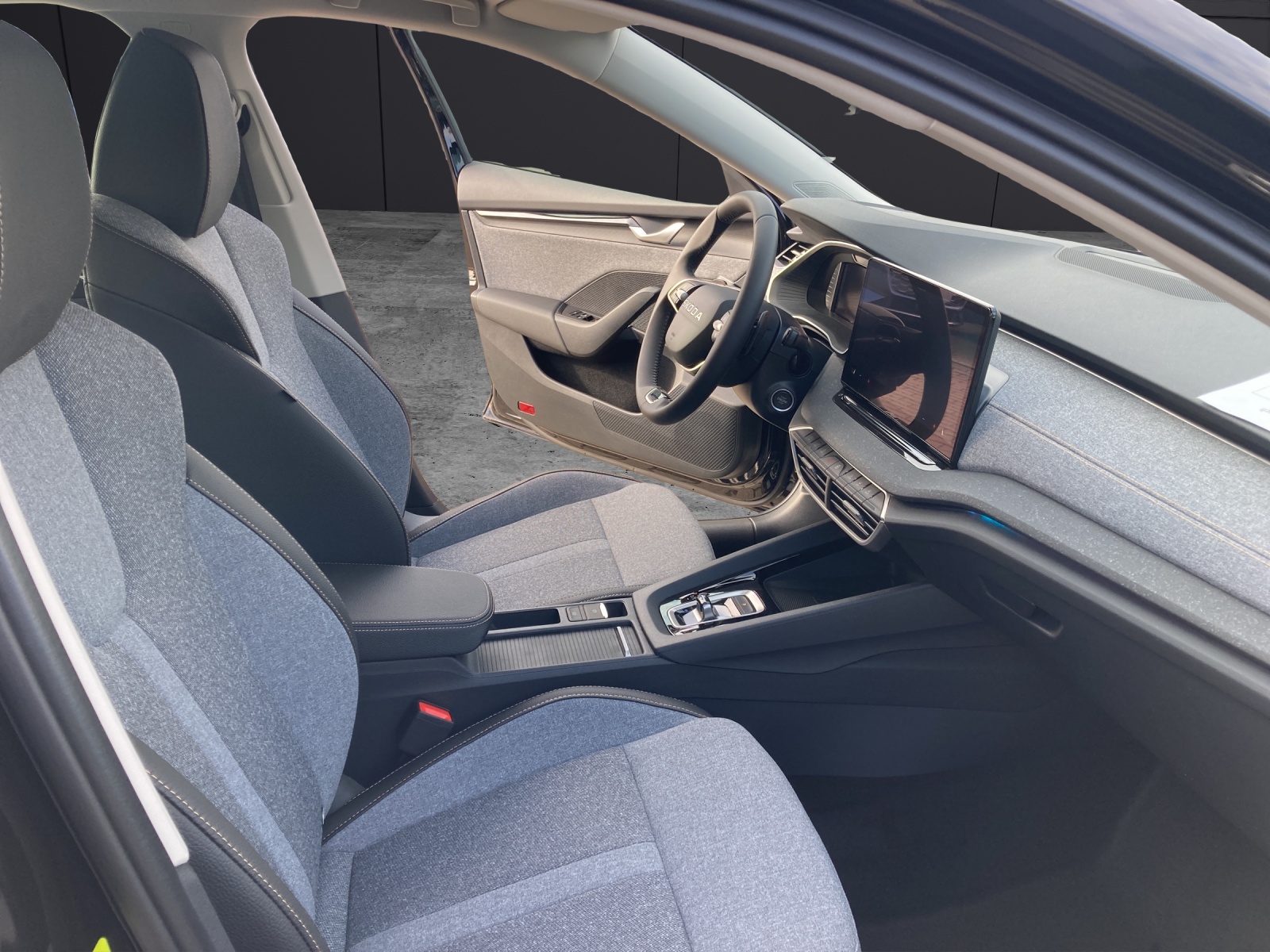 Fahrzeugabbildung SKODA Octavia Combi 2.0 TDI Selection LED-Scheinwerfer, Digital Cockpit, SmartLink