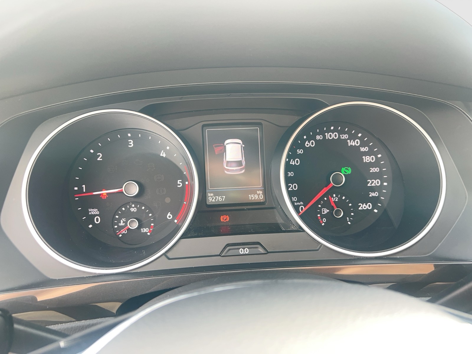 Fahrzeugabbildung Volkswagen Tiguan TDI Comfortline DSG 4M NAVI ACC AHK SH