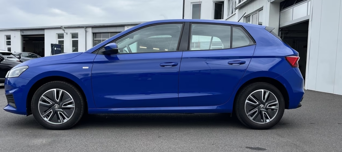 Fahrzeugabbildung SKODA Fabia 1.0 Tour LED Klima DAB SHZ PDC